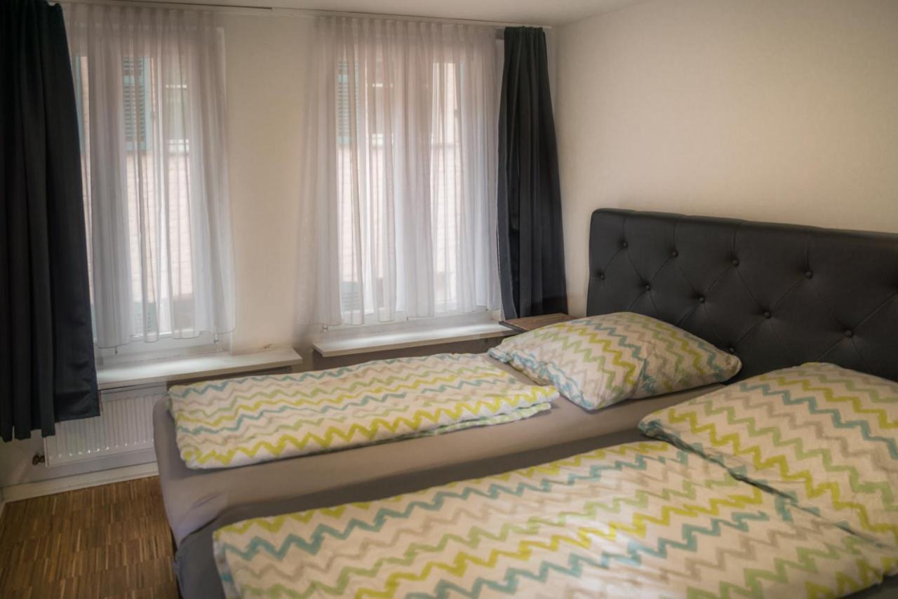 Altstadt Apartment Alisa Дюссельдорф Экстерьер фото